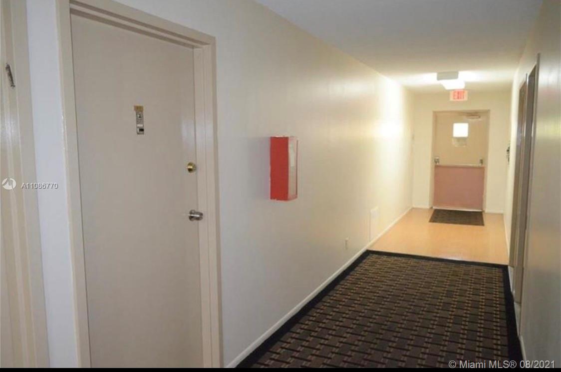 6700 Cypress Road, Unit 105 Plantation, FL 33317 - Photo 20 of 26