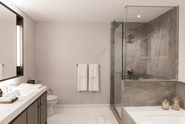 $2,028,000 | 380 Harrison Avenue, Unit PH2L, Boston, MA 02118