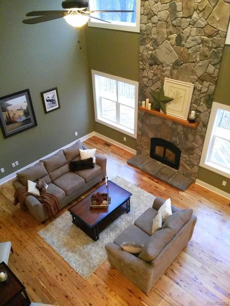 8685 Mcgregor Road Pinckney, MI 48169 - Photo 13 of 25 4.jpg