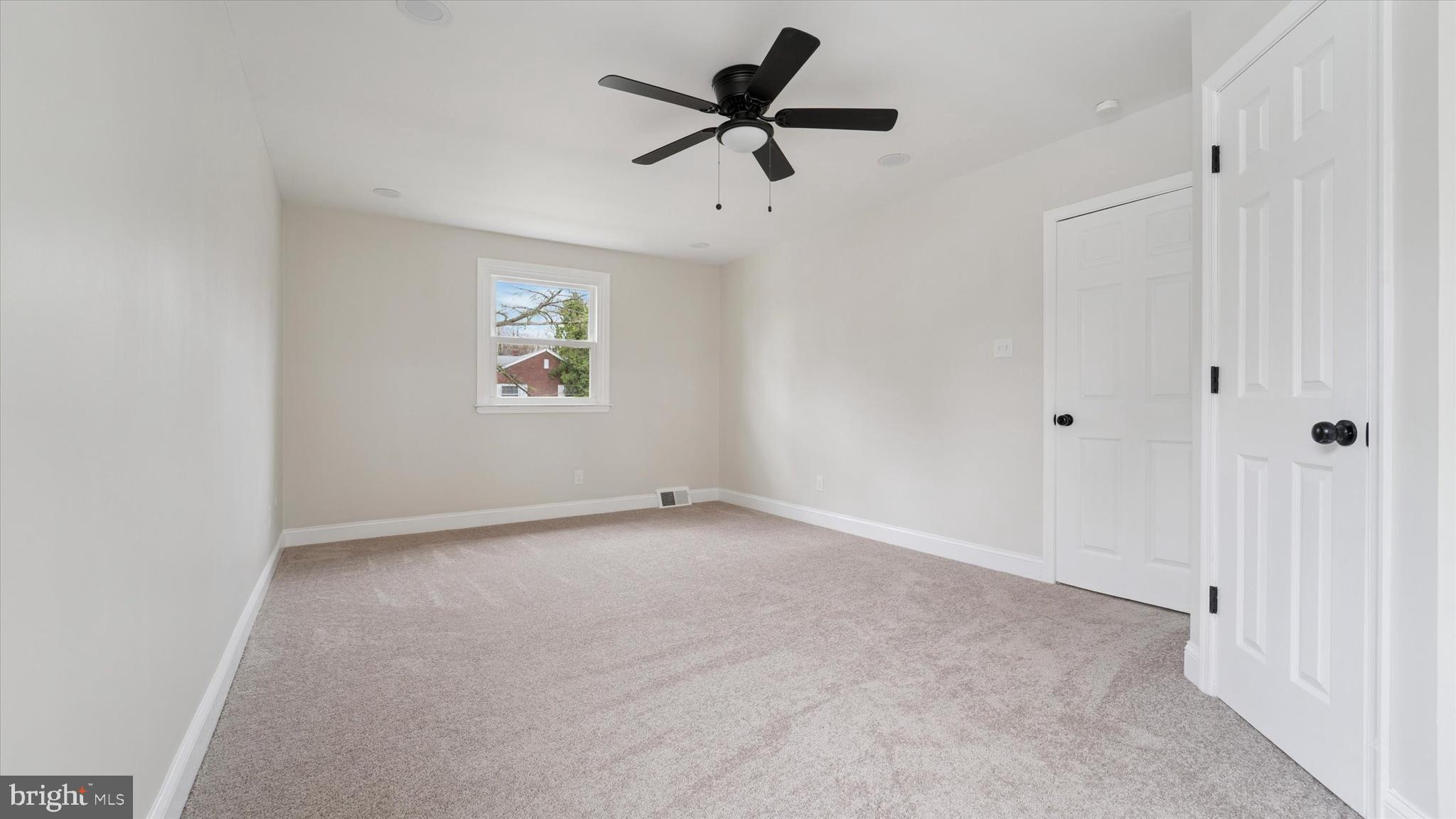 21 Fairview Road Springfield, PA 19064 - Photo 20 of 25 an empty room with closet and windows