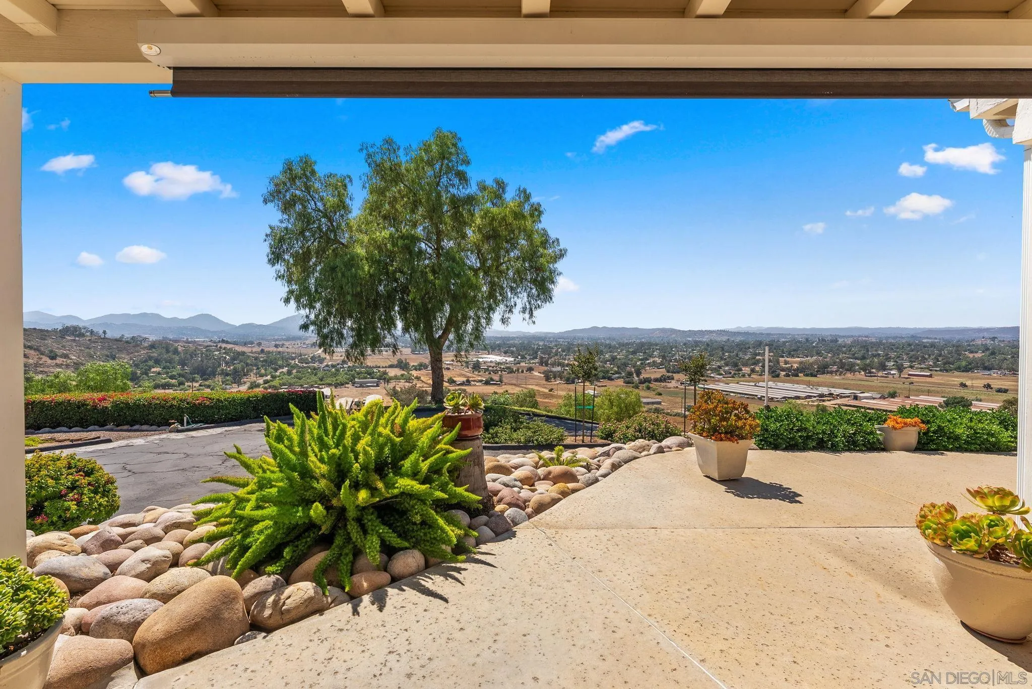 1804 Big Sky Road Ramona, CA 92065 - Photo 15 of 36