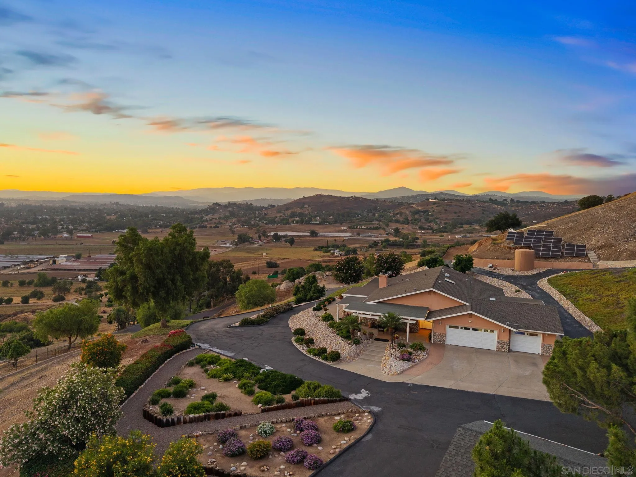 1804 Big Sky Road Ramona, CA 92065 - Photo 7 of 36