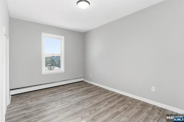 $600,000 | 242 Midland Avenue, Kearny, NJ 07032