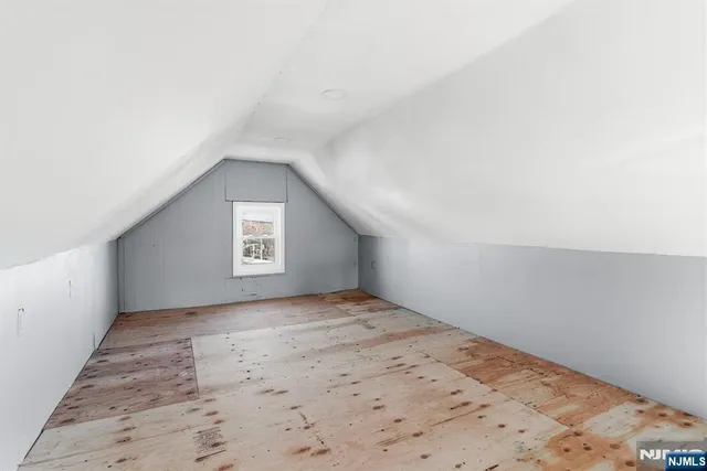 $600,000 | 242 Midland Avenue, Kearny, NJ 07032