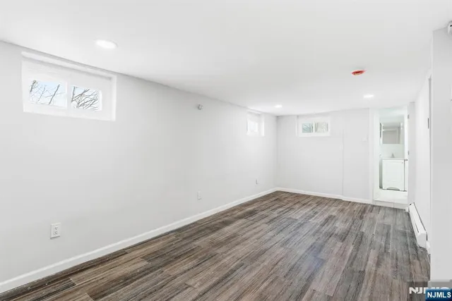 $600,000 | 242 Midland Avenue, Kearny, NJ 07032