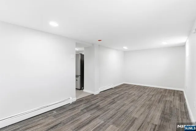 $600,000 | 242 Midland Avenue, Kearny, NJ 07032