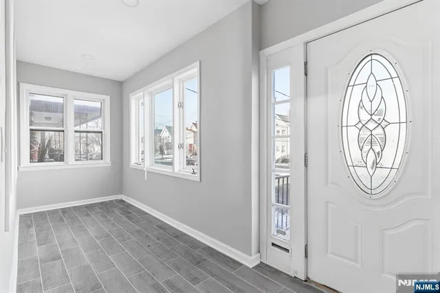 $600,000 | 242 Midland Avenue, Kearny, NJ 07032