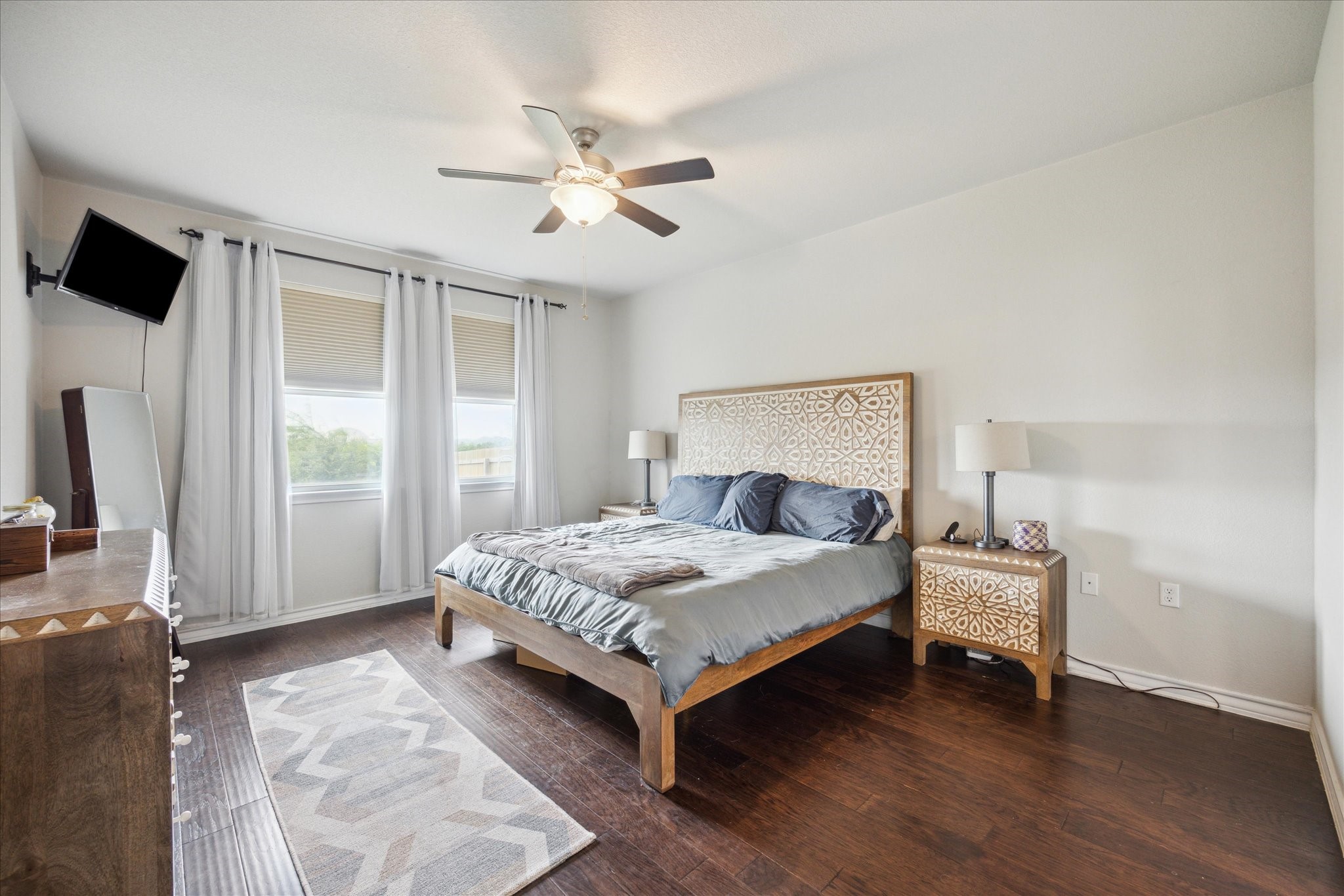2005 Jacey Way Austin, TX 78725 - Photo 5 of 17 Large primary bedroom on 1st floor