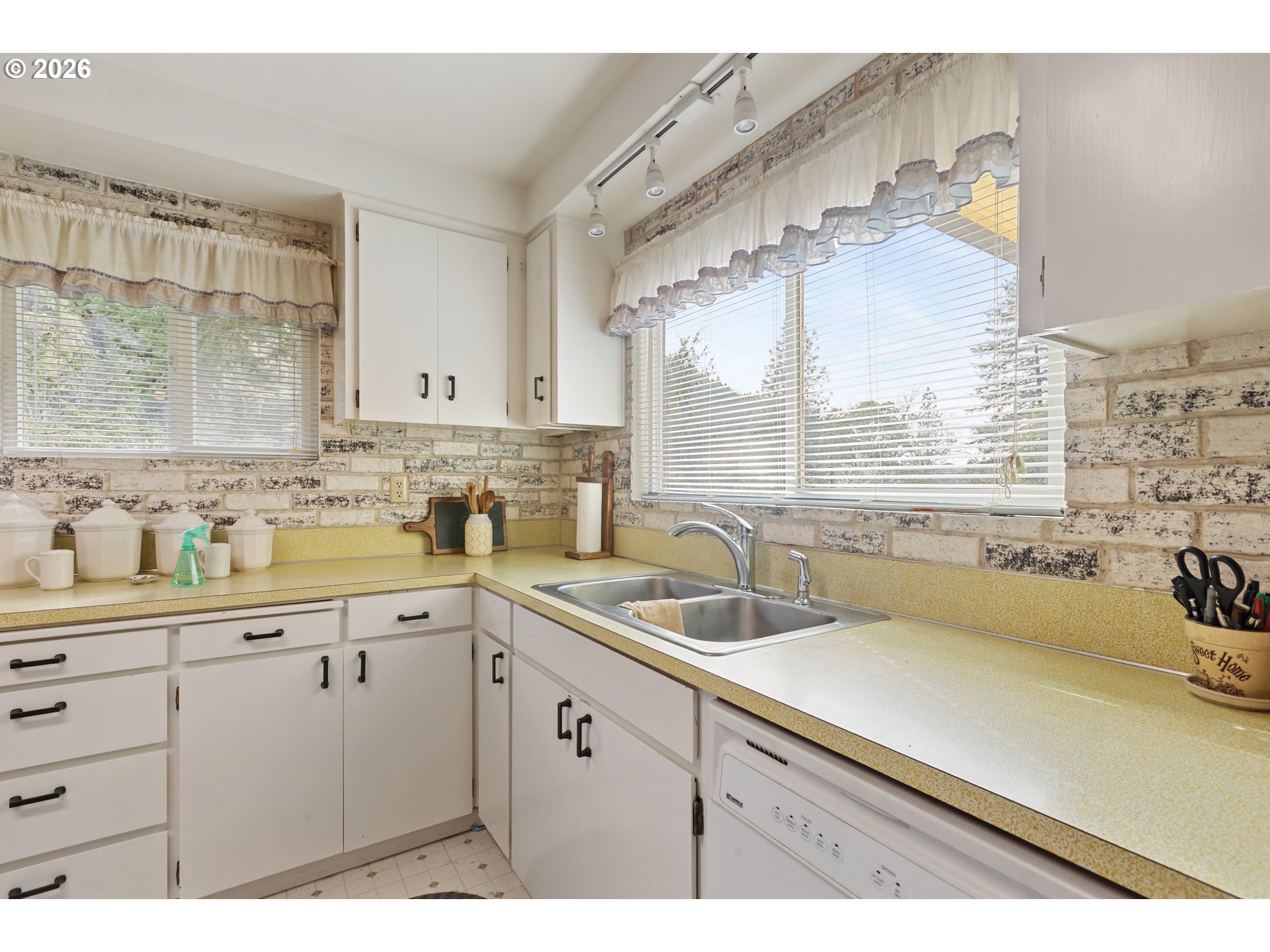 1386 Richardson Road Myrtle Creek, OR 97457 - Photo 10 of 33