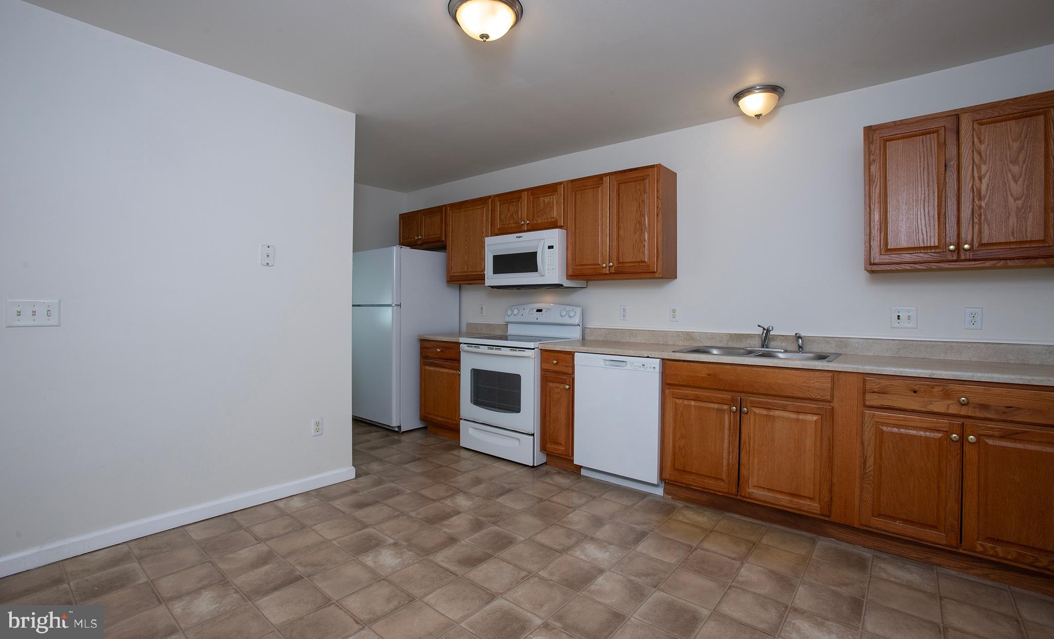 730 High Street Harrisburg, PA 17113 - Photo 12 of 39