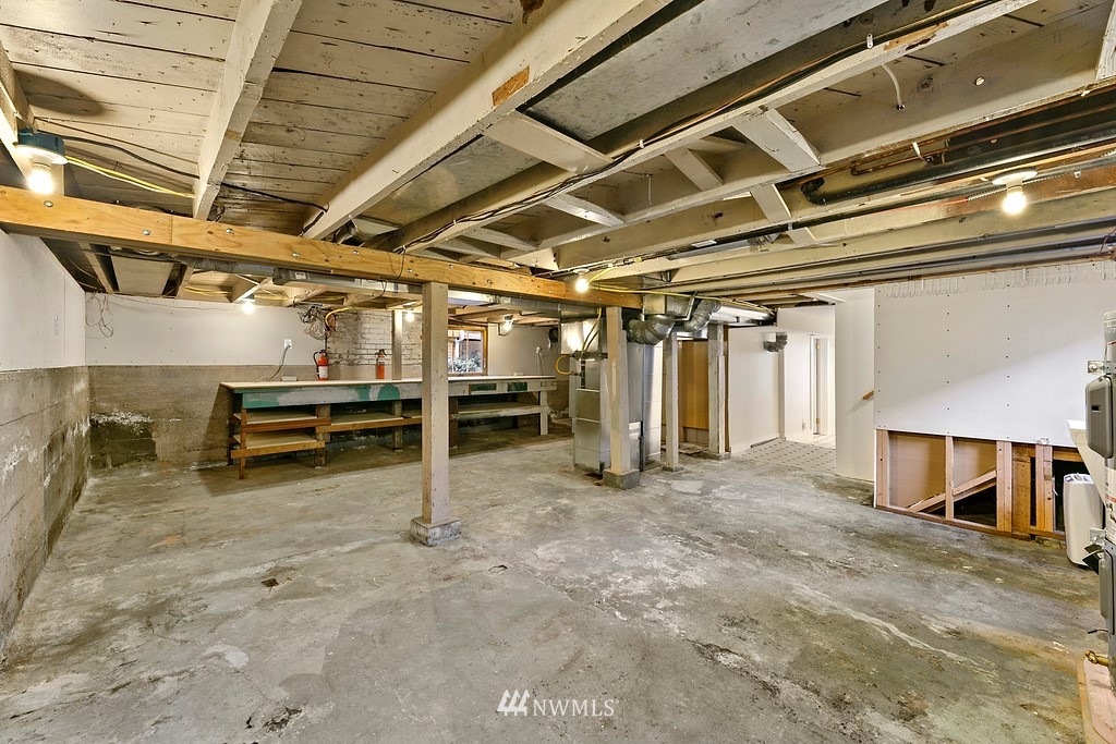 9547 Phinney Avenue North Seattle, WA 98103 - Photo 23 of 33 a view of under construction area