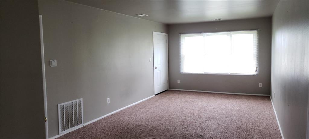 6059 Dickson Road Indianapolis, IN 46226 - Photo 11 of 17 Gallery Image 11