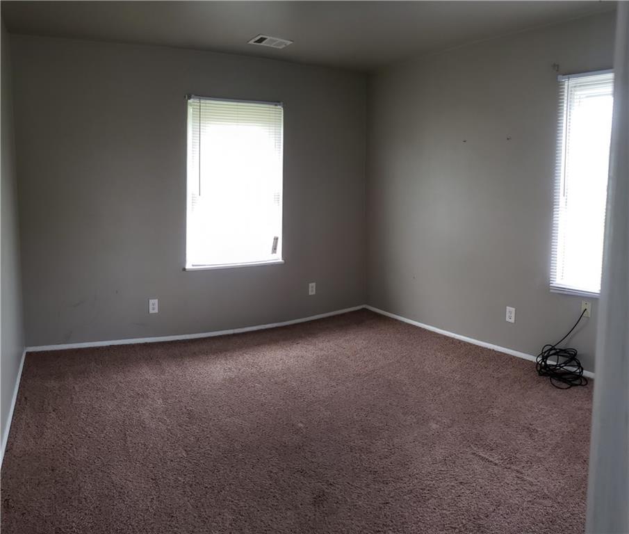 6059 Dickson Road Indianapolis, IN 46226 - Photo 9 of 17 Gallery Image 9