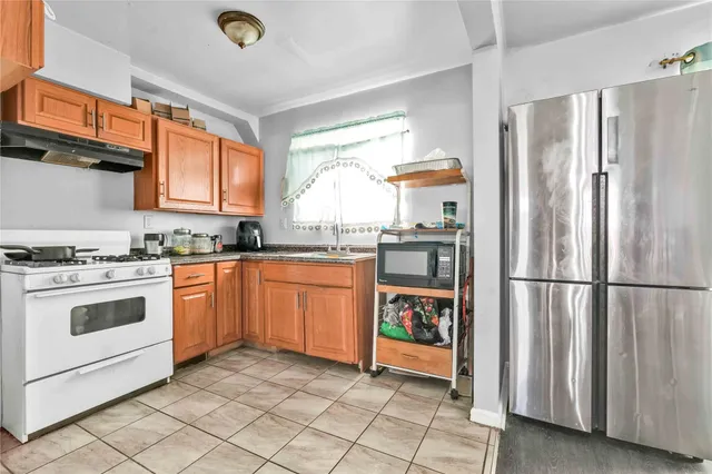 $648,000 | 139-21 246th Street | Rosedale