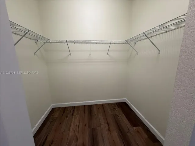 $4,600 | 3501 West 92nd Place, Hialeah, FL 33018