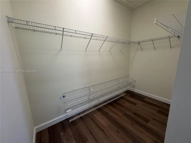 $4,600 | 3501 West 92nd Place, Hialeah, FL 33018