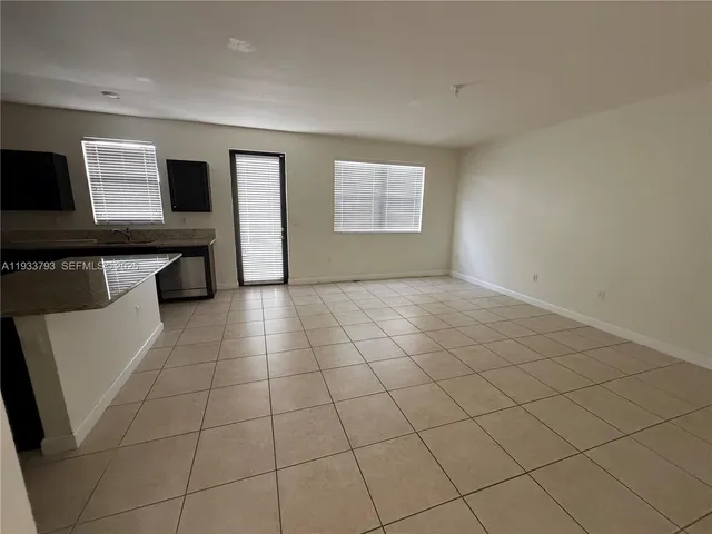 $4,600 | 3501 West 92nd Place, Hialeah, FL 33018