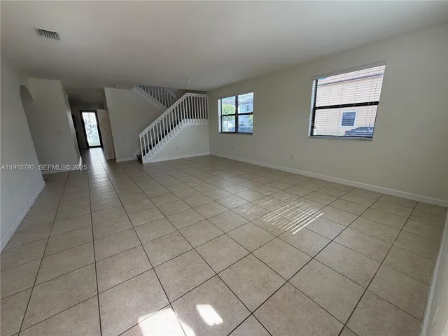 $4,600 | 3501 West 92nd Place, Hialeah, FL 33018