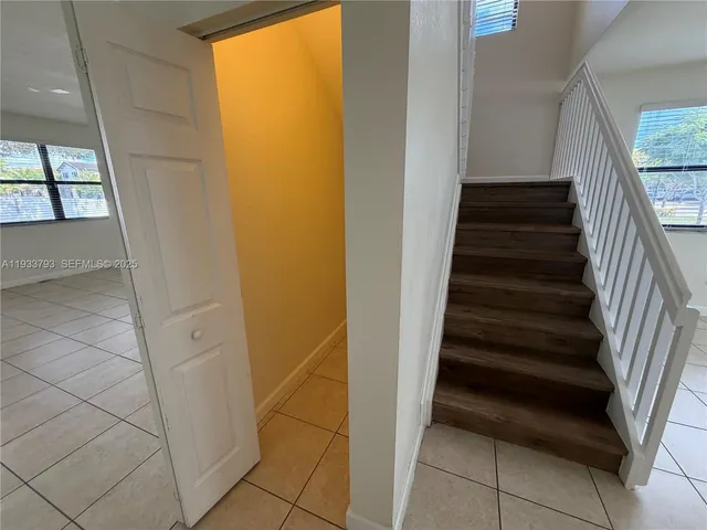$4,600 | 3501 West 92nd Place, Hialeah, FL 33018