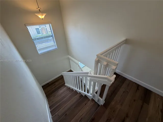 $4,600 | 3501 West 92nd Place, Hialeah, FL 33018