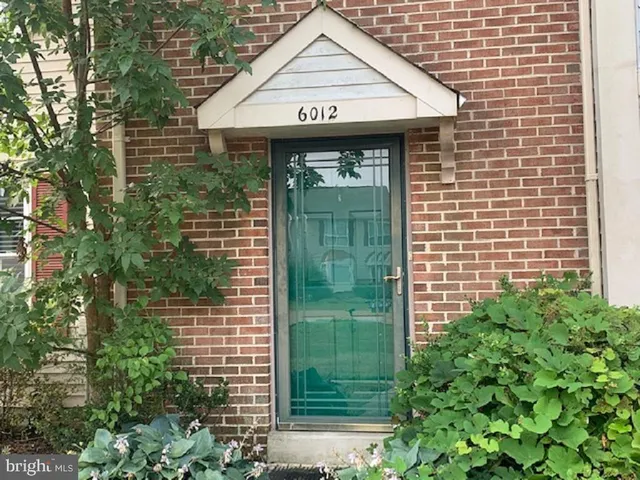 a street sign that is on a pole