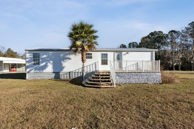 $295,000 | 2744 Sikes Drive, Hilliard, FL 32046