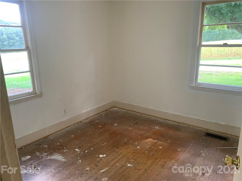 3502 Frank Broome Road Monroe, NC 28112 - Photo 5 of 11 Gallery Image 5