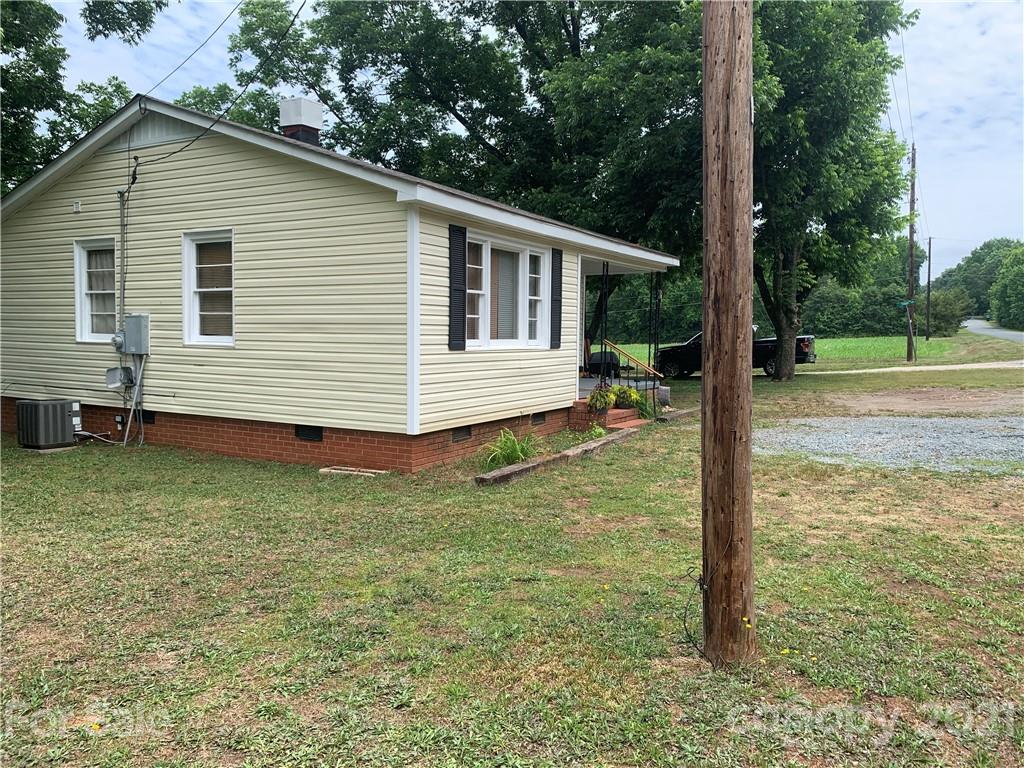3502 Frank Broome Road Monroe, NC 28112 - Photo 6 of 11 Gallery Image 6