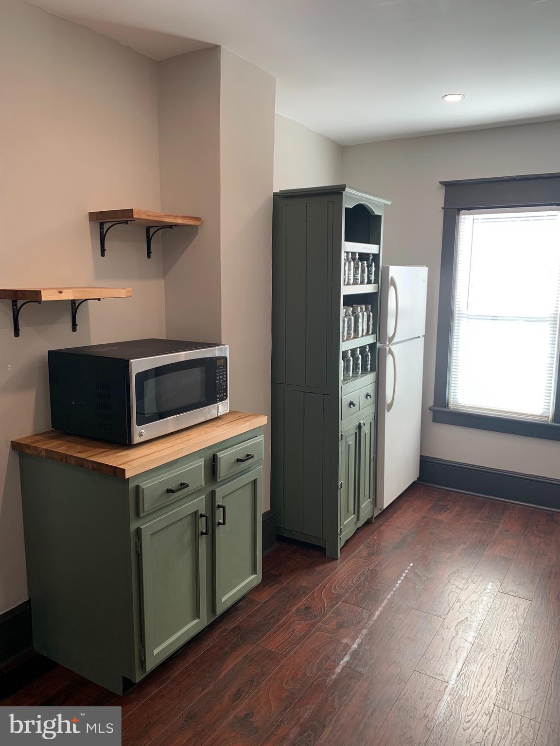 43 Walnut Street Williamstown, NJ 08094 - Photo 5 of 17