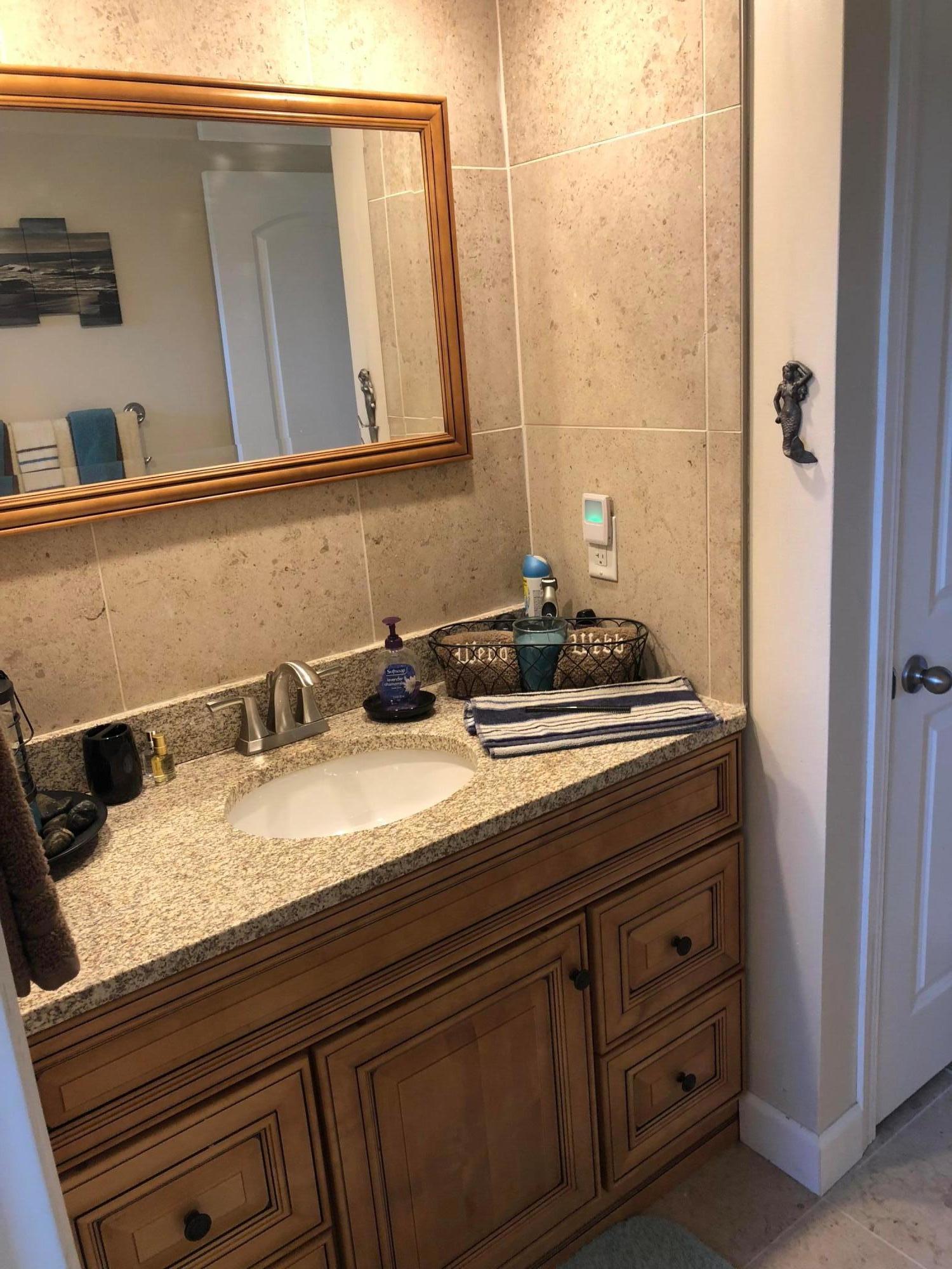 3077 Valley View Road Northeast Lancaster, OH 43130 - Photo 20 of 45 Gallery Image 20