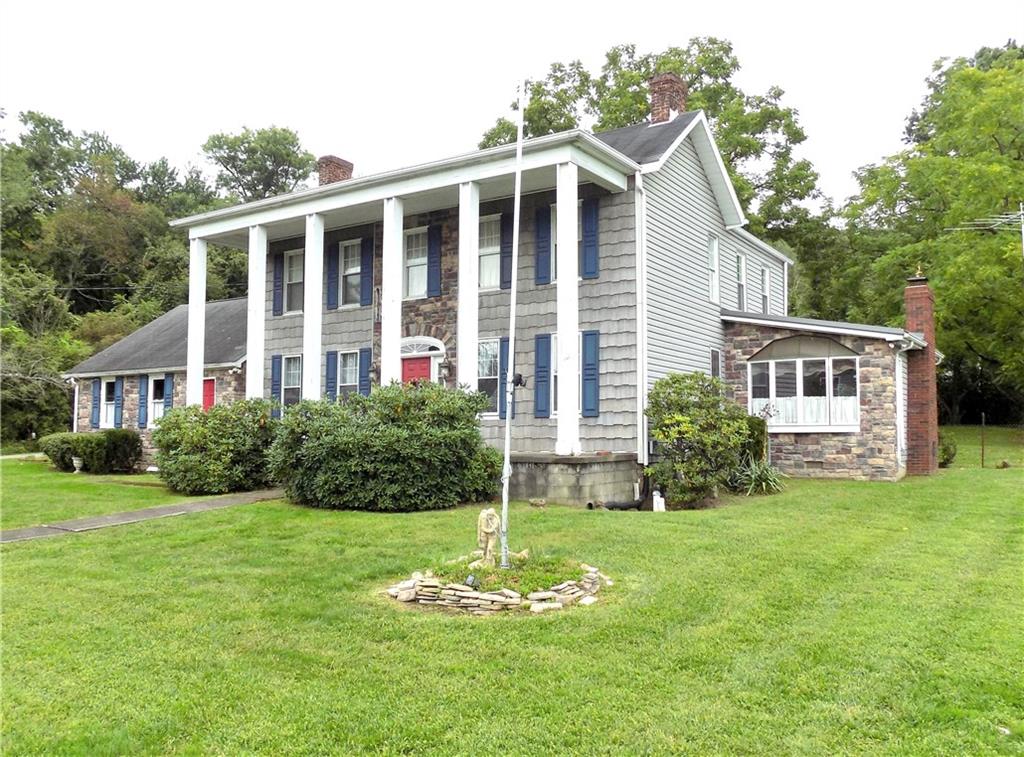 132 Bennington Road Hopwood, PA 15445 - Photo 2 of 23 Gallery Image 2