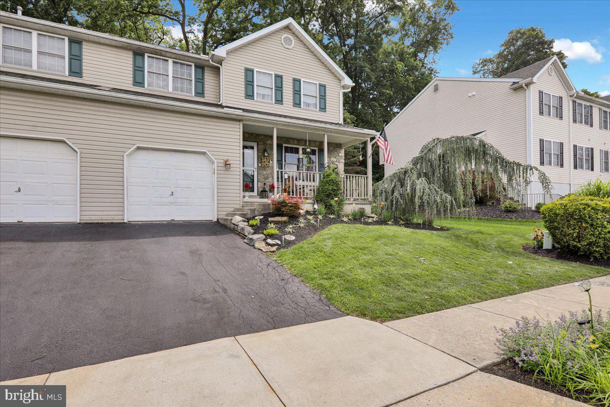 238 Bainbridge Circle Reading, PA 19608 - Photo 2 of 30