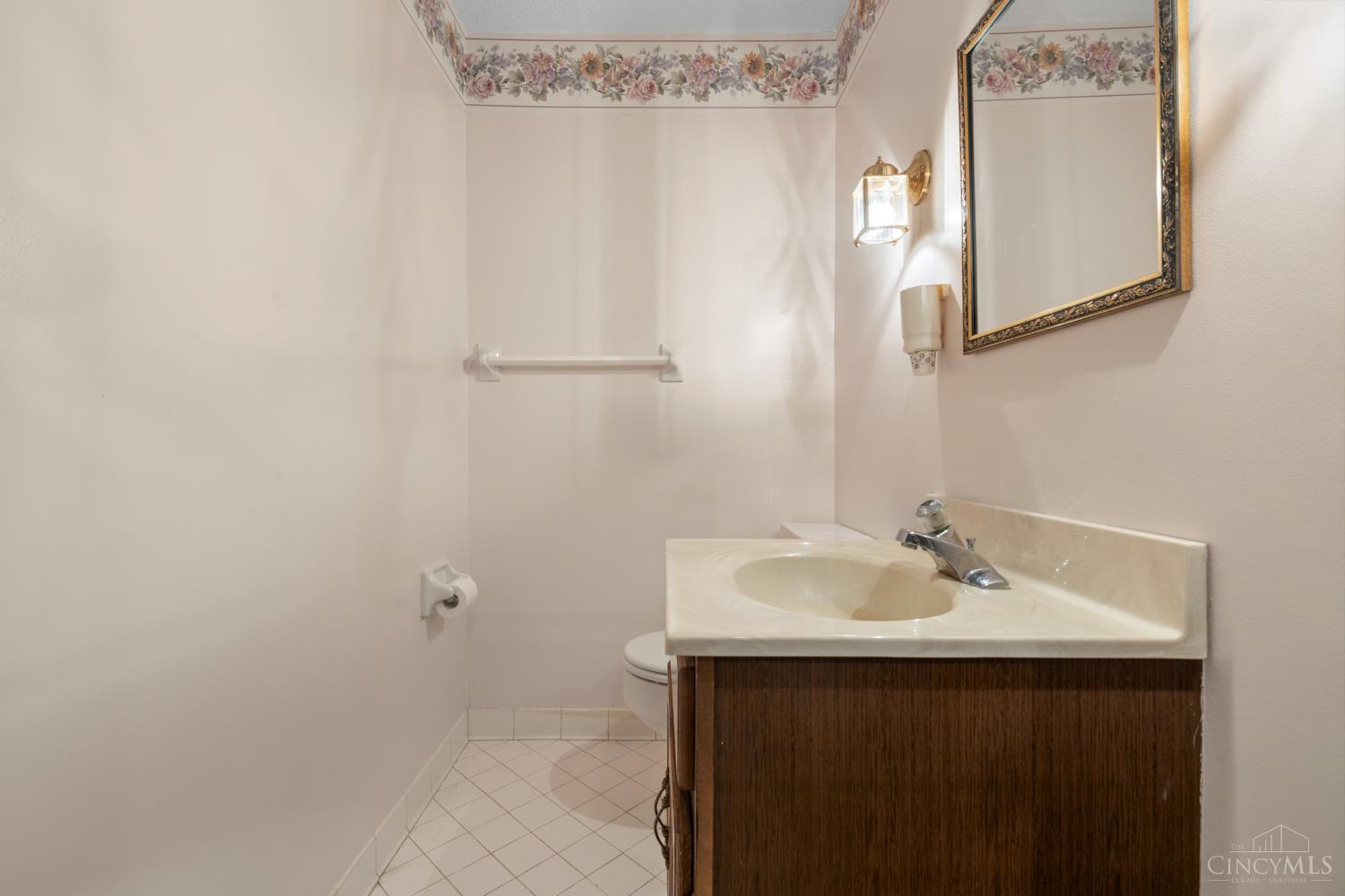 3313 North Bend Road, Unit F Cincinnati, OH 45239 - Photo 40 of 53