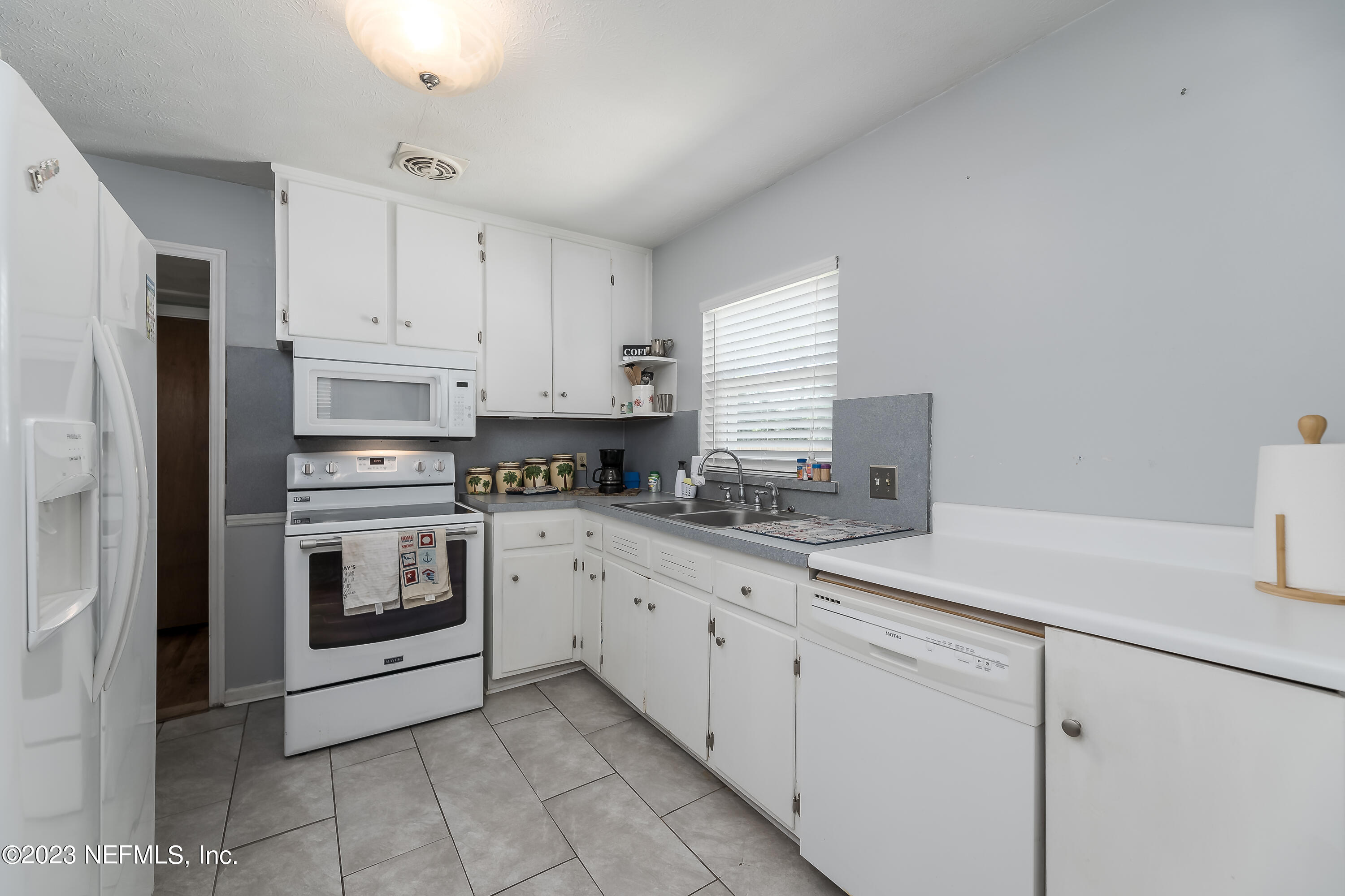 1110 Halifax Road Jacksonville, FL 32216 - Photo 13 of 22 1110-22