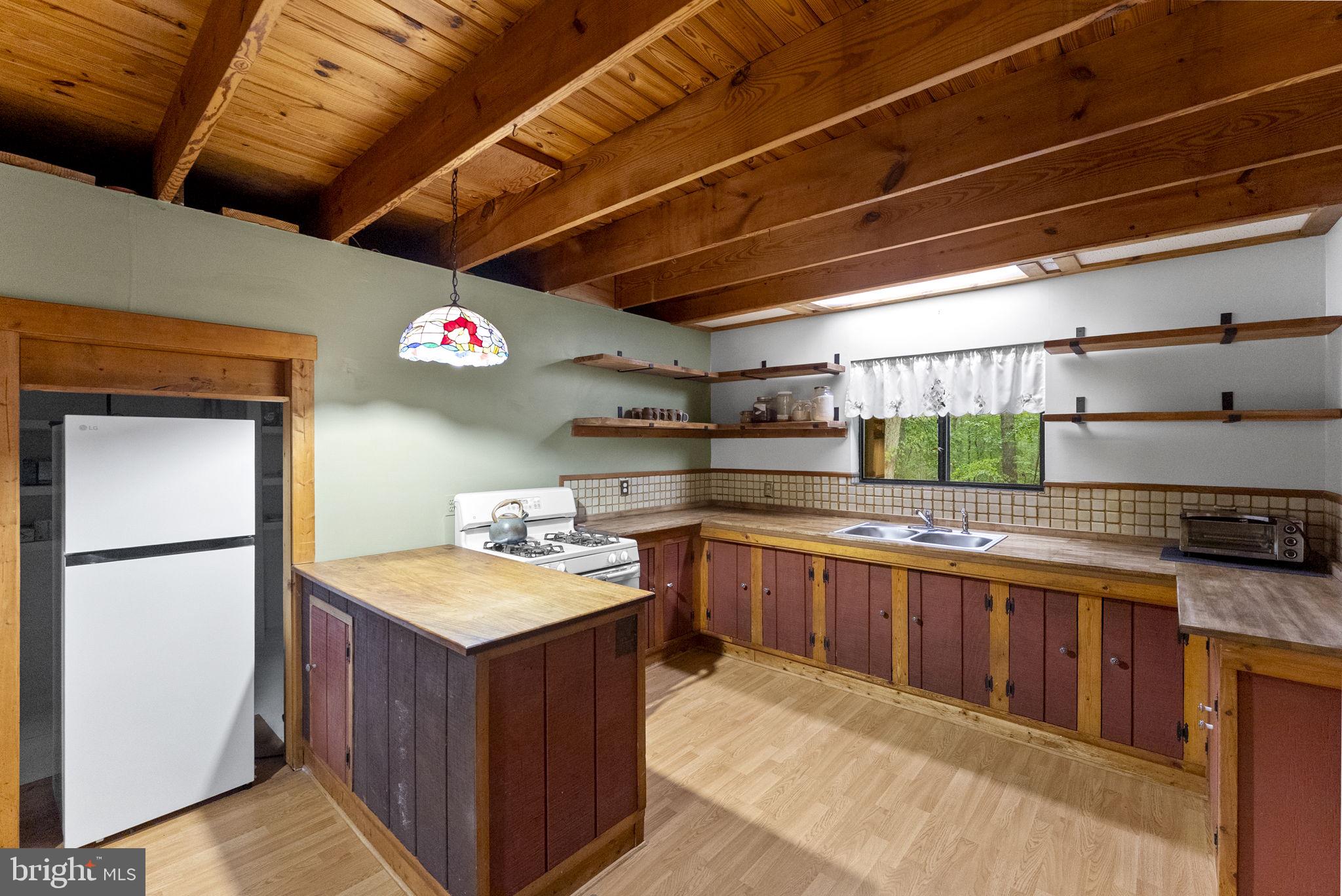 554 Arrington Mountain Road Haywood, VA 22722 - Photo 28 of 80