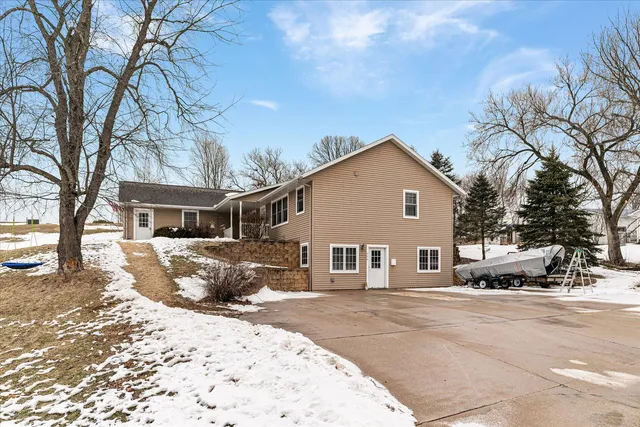 $339,900 | 206 Shird Court, La Farge, WI 54639