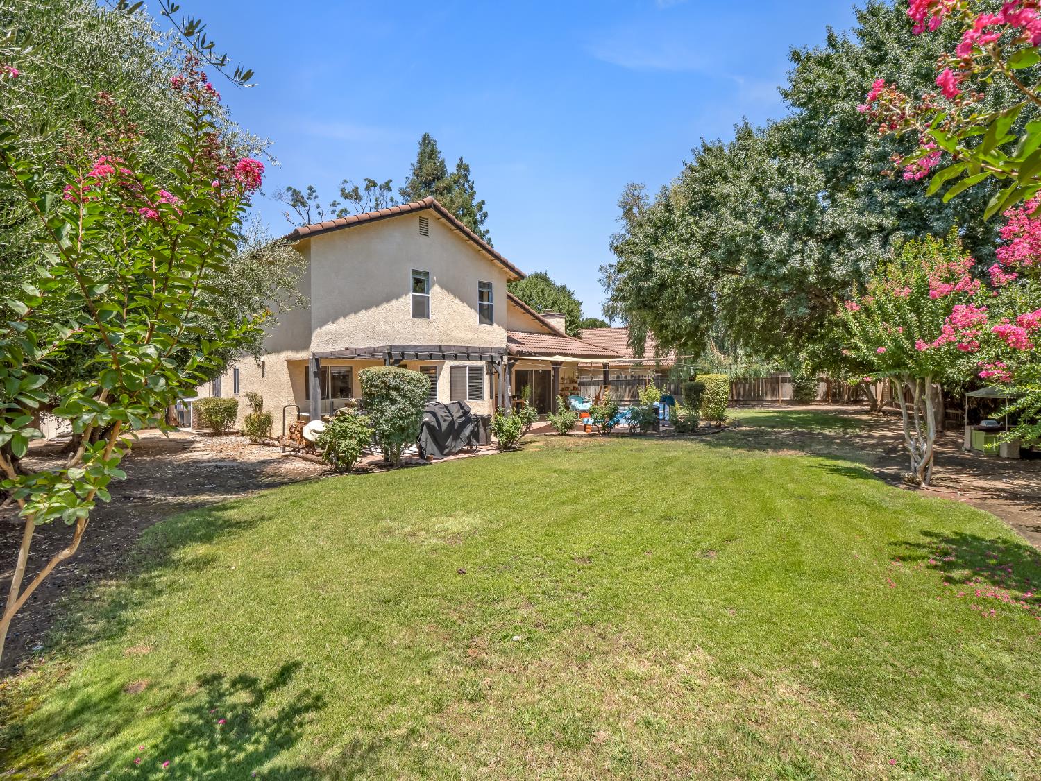 49 Carolina Avenue Clovis, CA 93611 - Photo 37 of 38