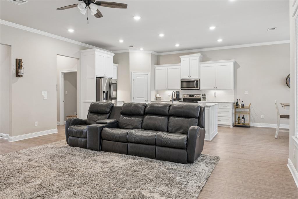 132 Swan Lake Waco, TX 76708 - Photo 12 of 30