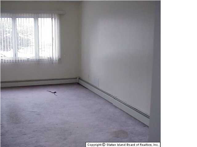 141 Laredo Avenue Staten Island, NY 10312 - Photo 4 of 8 Additional Photo