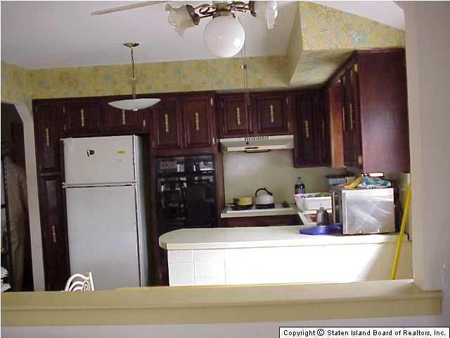 141 Laredo Avenue Staten Island, NY 10312 - Photo 5 of 8 Additional Photo