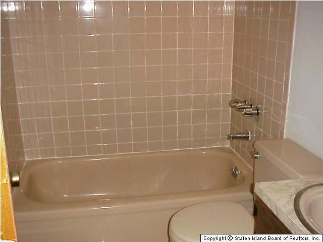 141 Laredo Avenue Staten Island, NY 10312 - Photo 7 of 8 Additional Photo