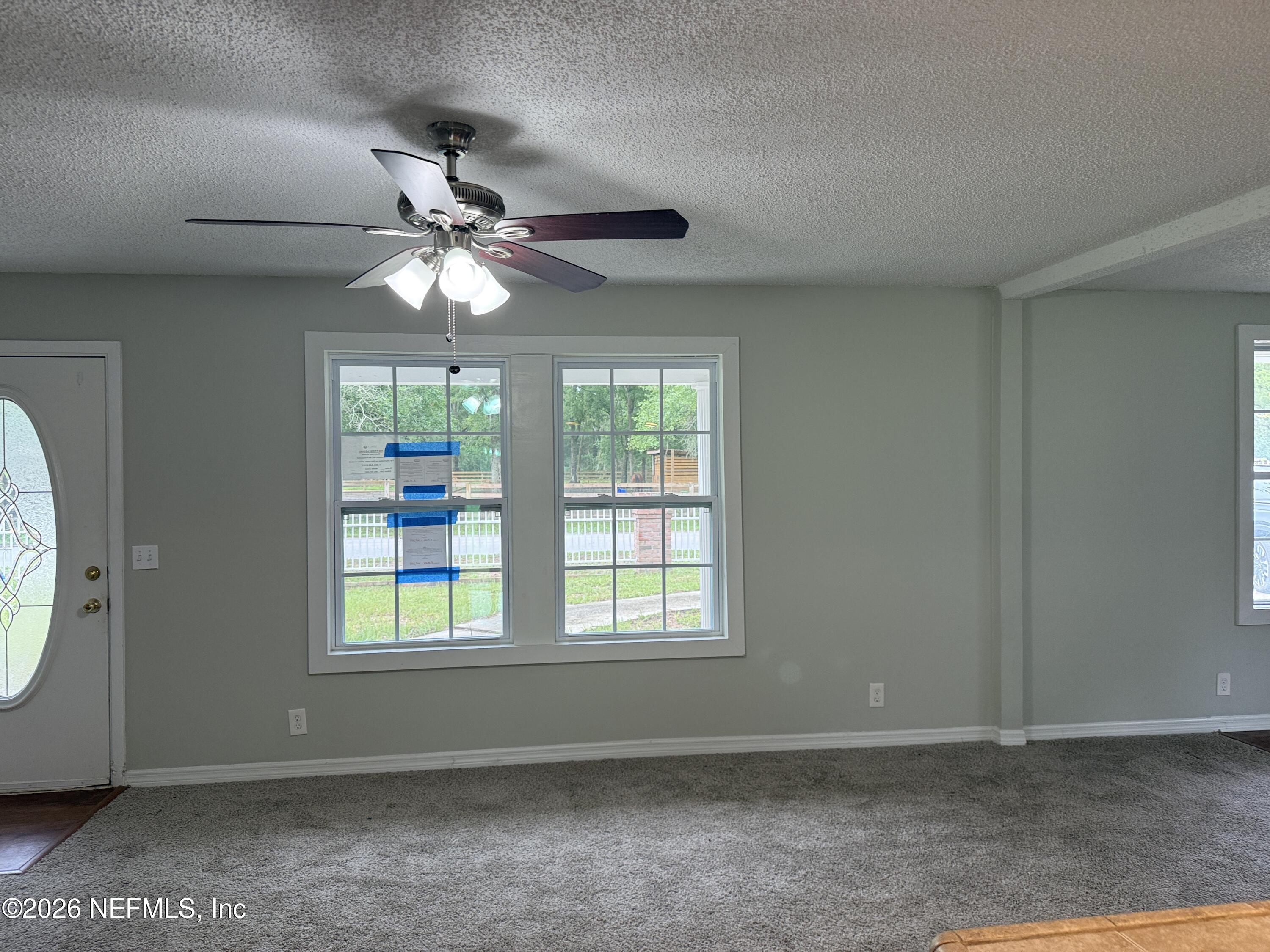 6069 Adams Road Macclenny, FL 32063 - Photo 3 of 13 Living