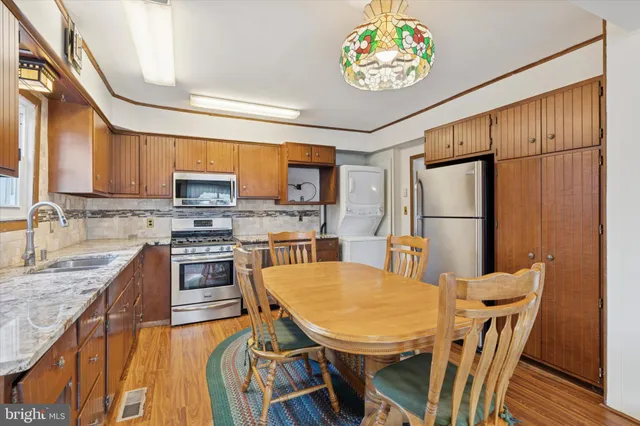 $269,999 | 400 South Nice Street, Frackville, PA 17931