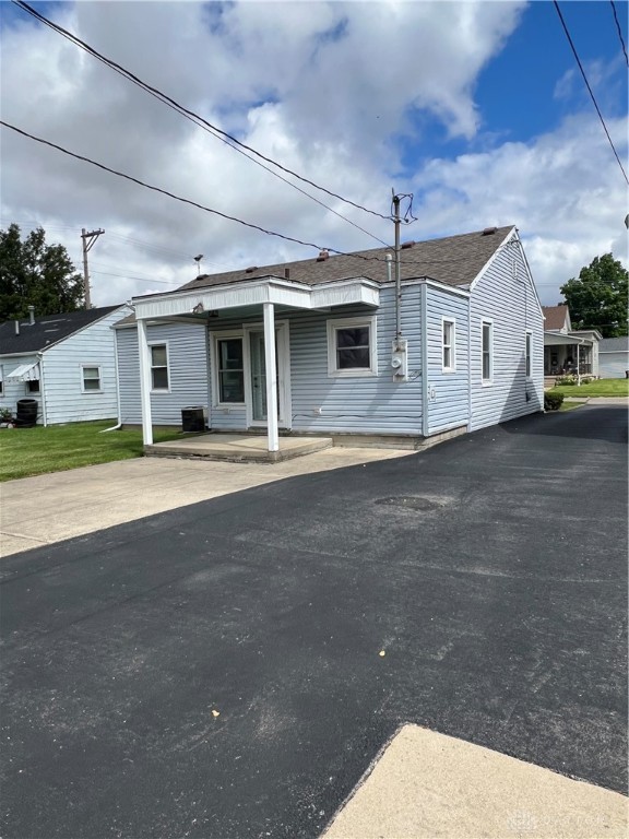 229 West Spring Street Eaton, OH 45320 - Photo 5 of 40 Gallery Image 5