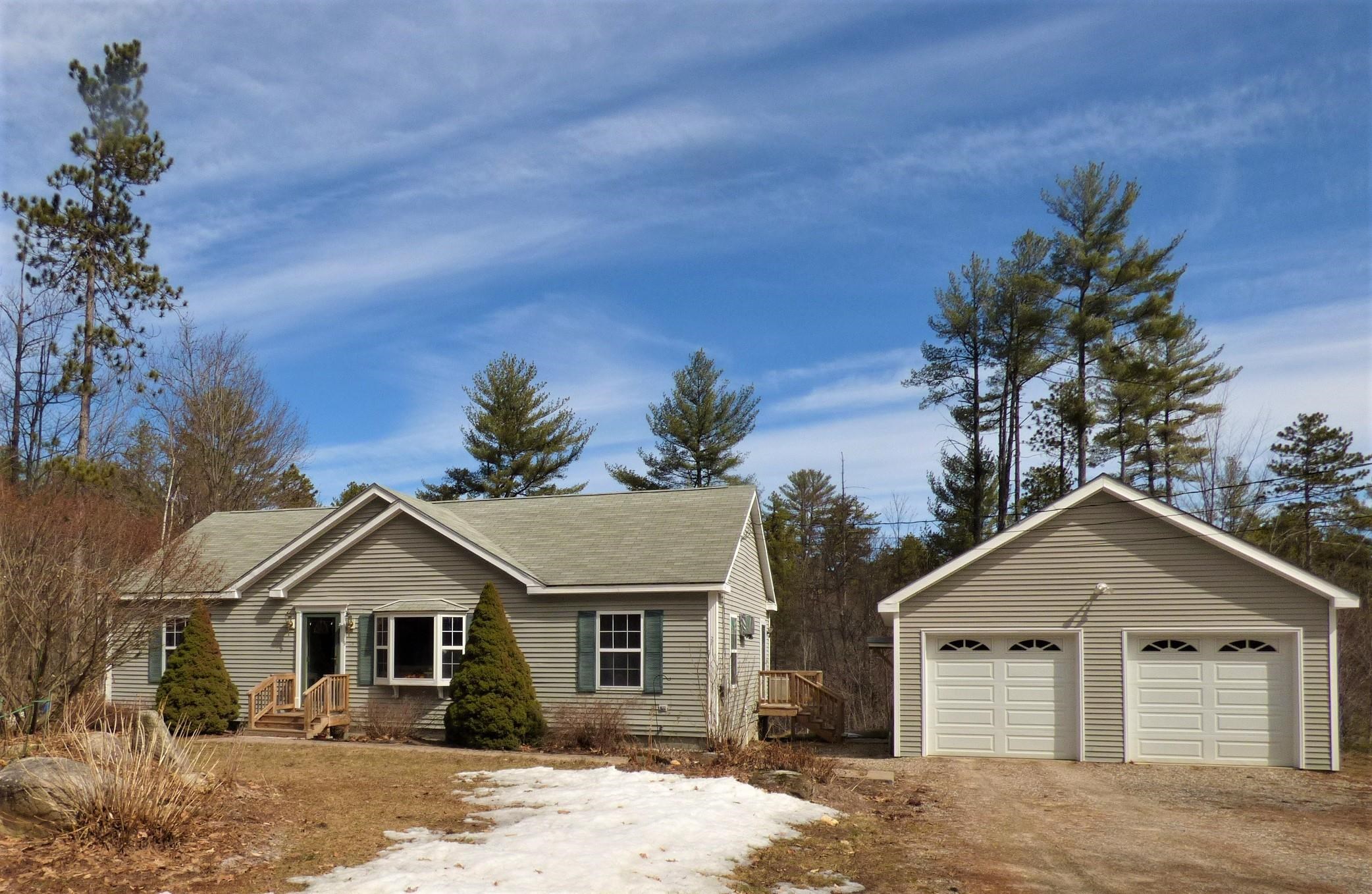 226 Robinhood Road Wakefield, NH 03830 - Photo 1 of 10 Gallery Image 1