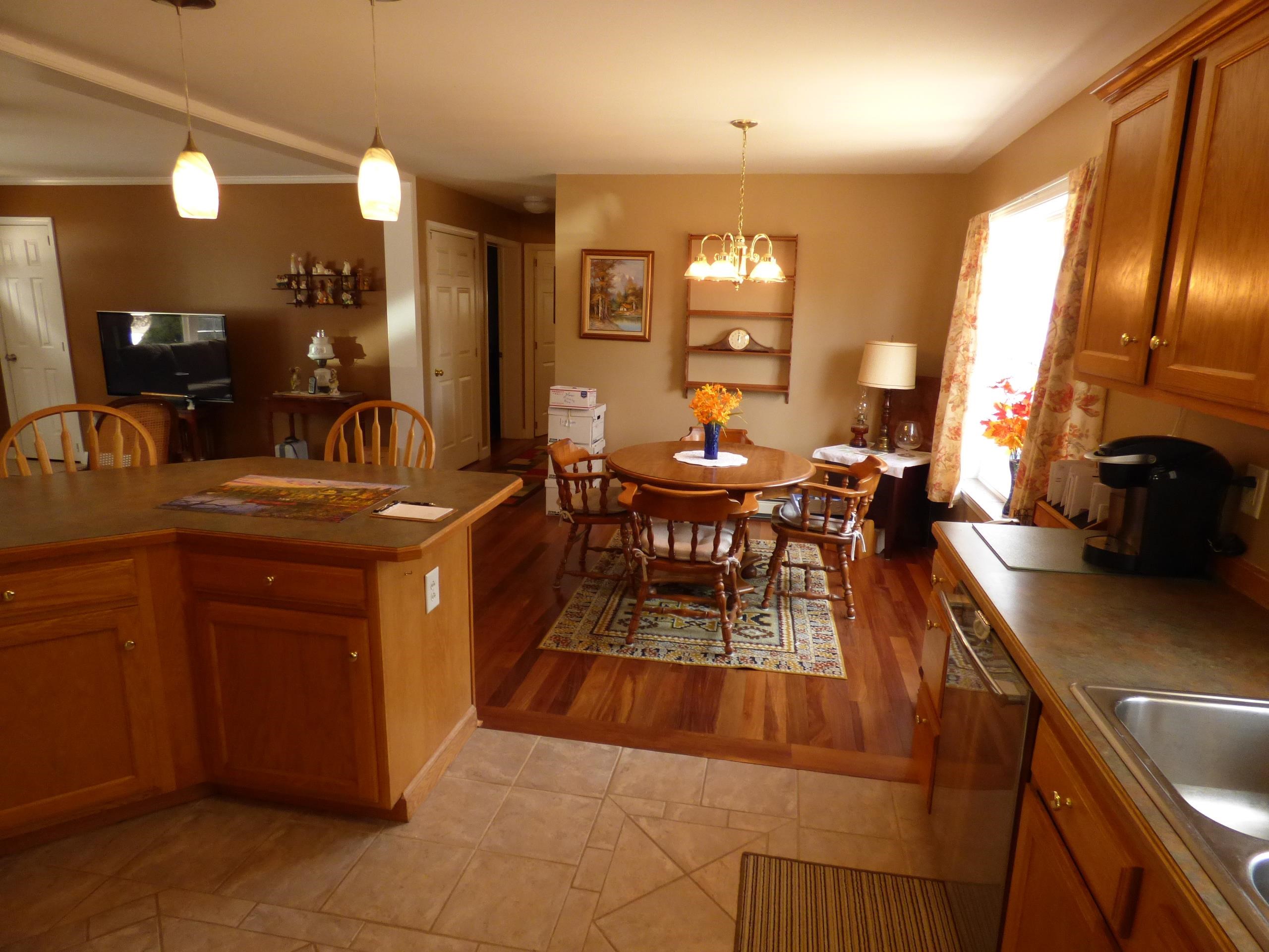 226 Robinhood Road Wakefield, NH 03830 - Photo 5 of 10 Gallery Image 5