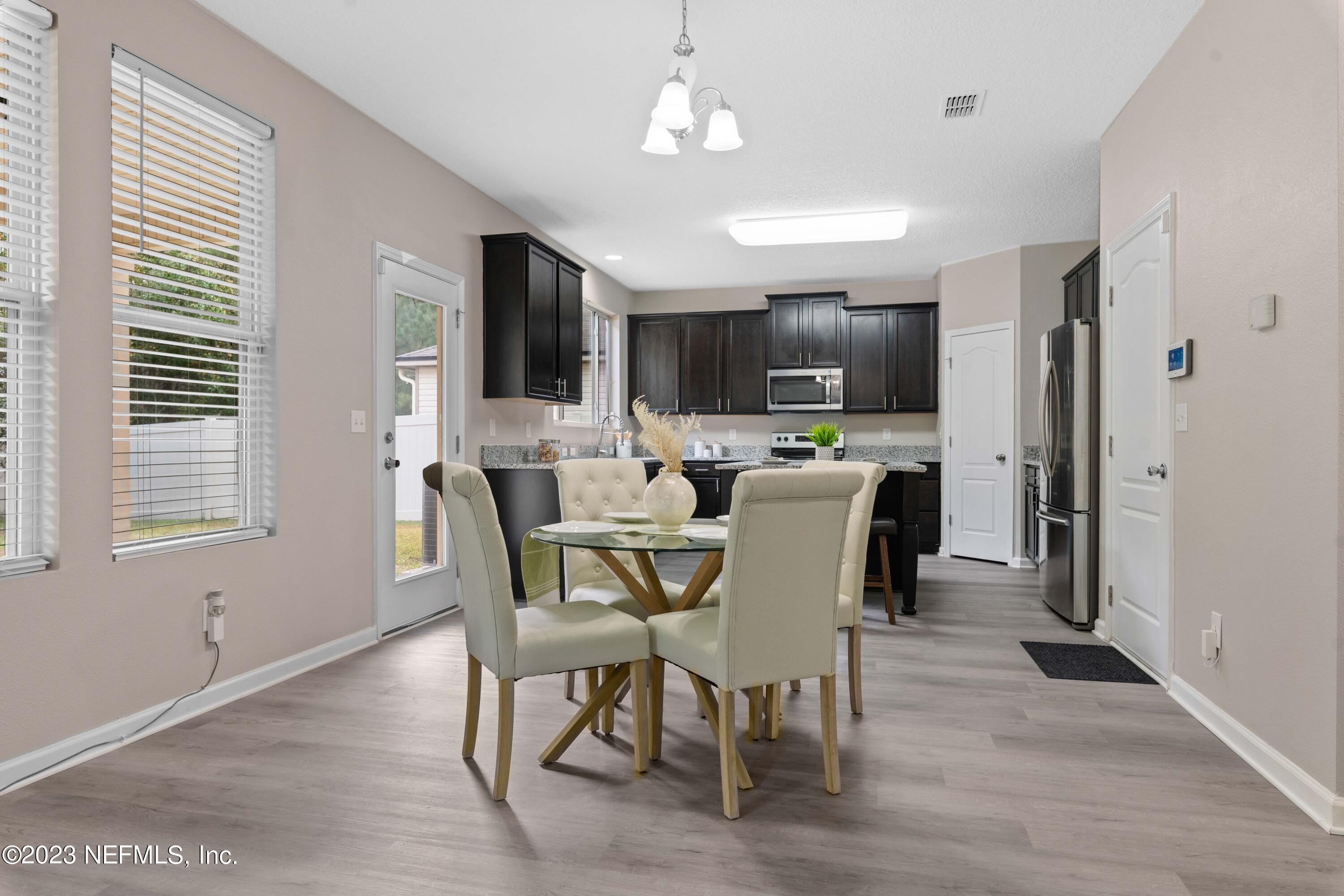 10124 Sandler Road Jacksonville, FL 32222 - Photo 8 of 29 Breakfast Area