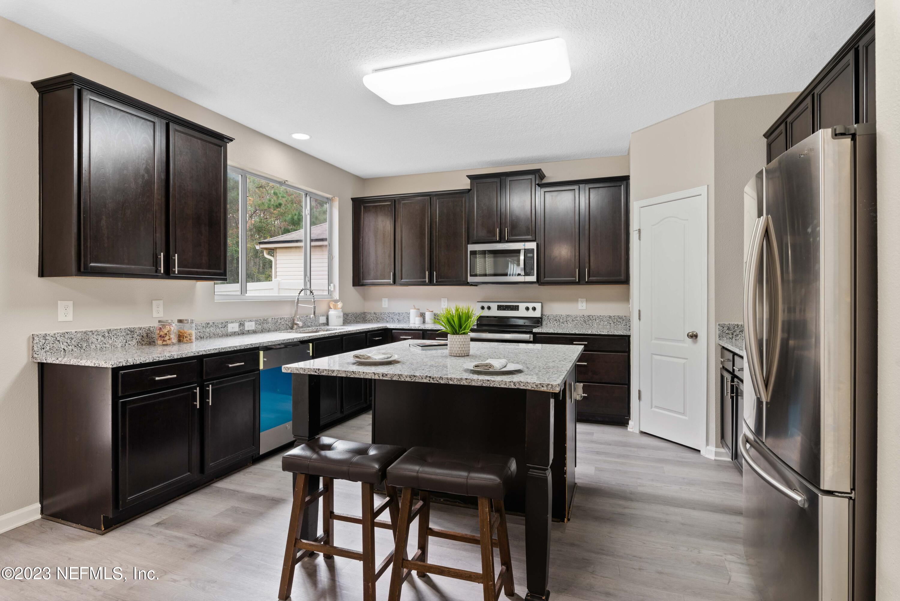 10124 Sandler Road Jacksonville, FL 32222 - Photo 9 of 29 Kitchen 1
