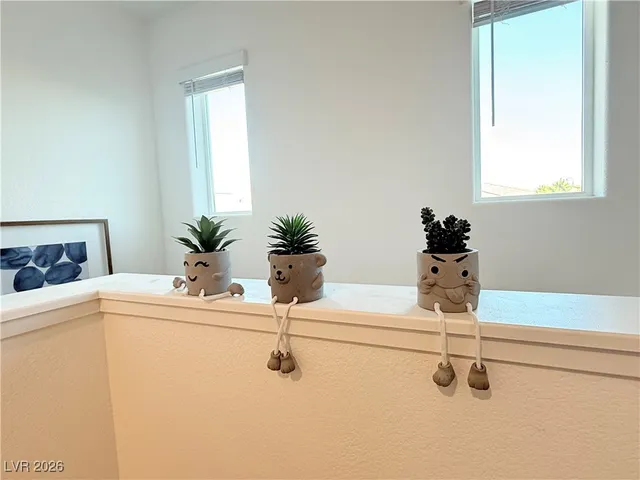 $340,000 | 2872 Atomic Tangerine Way, Unit 1, Las Vegas, NV 89183