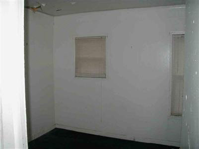 550 Frazier Street River Rouge, MI 48218 - Photo 6 of 6 20110348-5.JPG